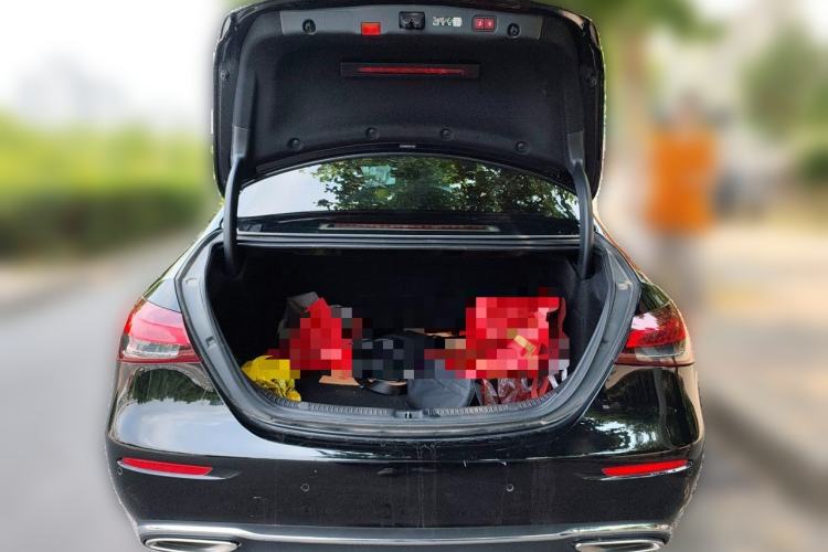 Used Mercedes-Benz E-Class 2023 Updated E 300 L Fashion Edition Trunk