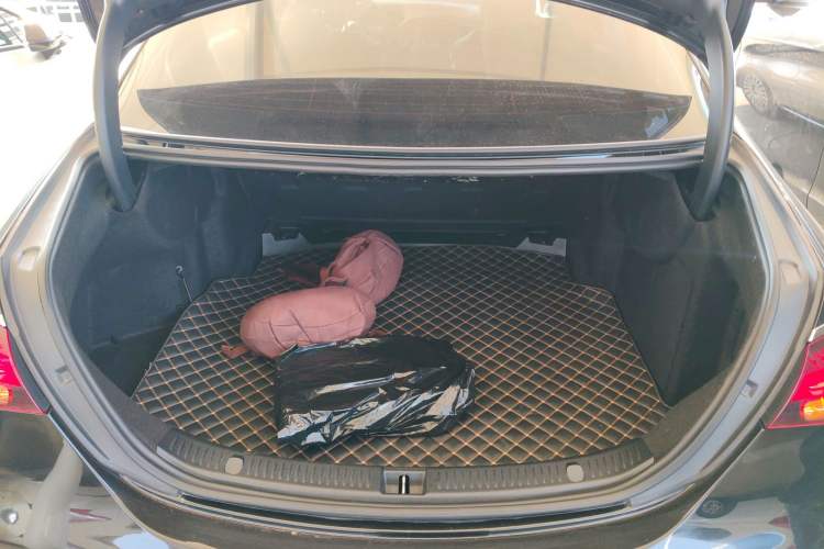 Used Mercedes-Benz E-Class 2023 E 300 L Stylish Model Trunk