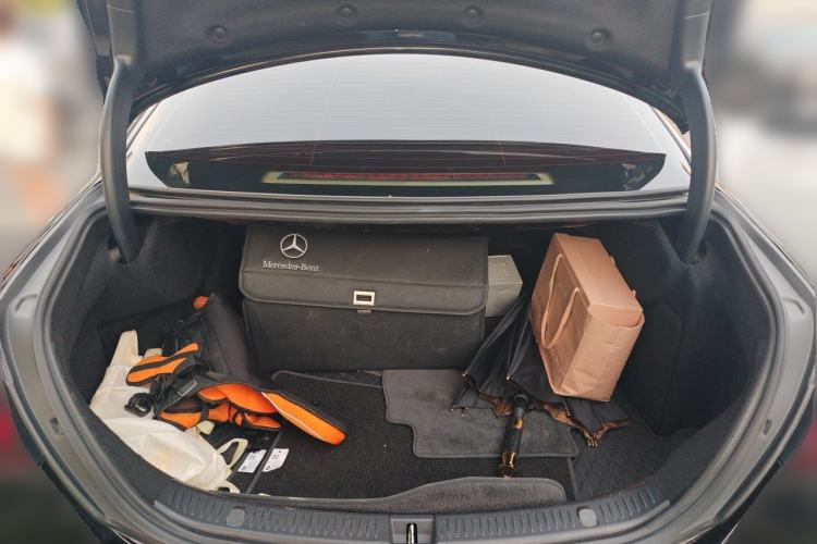 Used Mercedes-Benz E-Class 2023 Updated E 300 L Luxury Edition Trunk