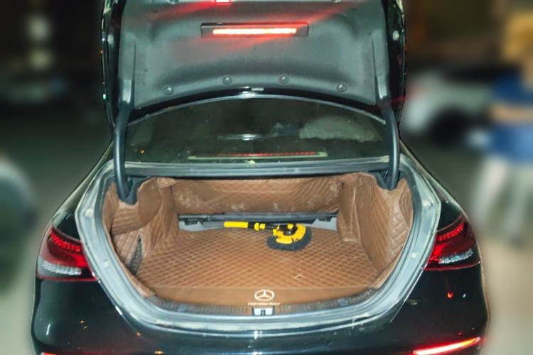 Used Mercedes-Benz E-Class 2023 Facelift E 260 L Trunk