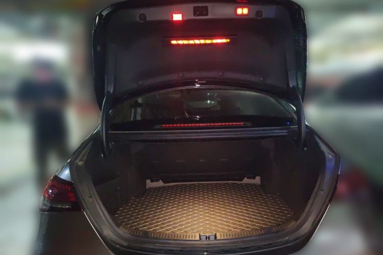Used Mercedes-Benz E-Class 2023 E 300 L Luxury Model Trunk