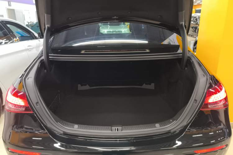Used Mercedes-Benz E-Class 2023 E 300 L Luxury Model Trunk