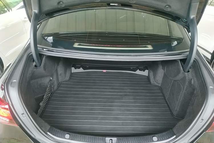 Used Mercedes-Benz E-Class 2023 E 300 L Luxury Model Trunk