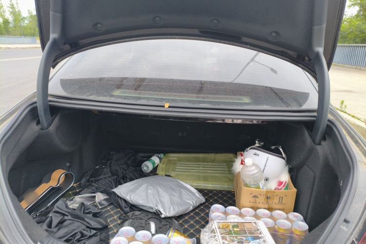 Used Mercedes-Benz E-Class 2023 Updated E 300 L Fashion Edition Trunk