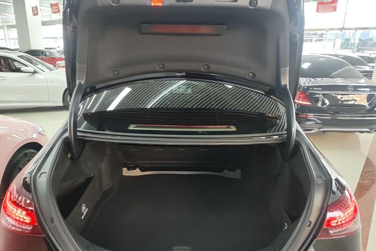 Used Mercedes-Benz E-Class 2023 Facelift E 260 L Trunk