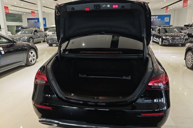 Used Mercedes-Benz E-Class 2023 Updated E 300 L Luxury Edition Trunk