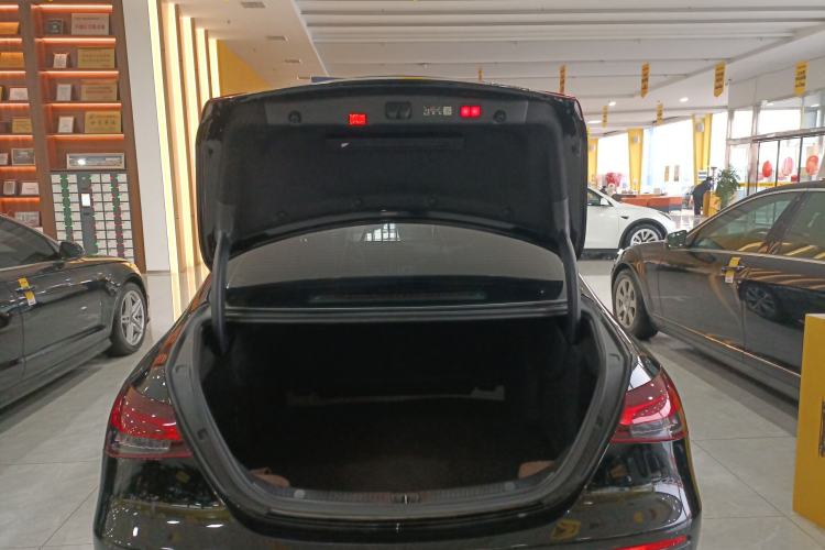 Used Mercedes-Benz E-Class 2023 Restyled E 300 L Sporty and Stylish Edition Trunk