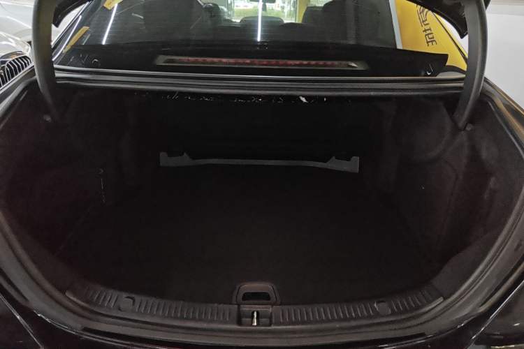 Used Mercedes-Benz E-Class 2023 E 300 L Stylish Model Trunk