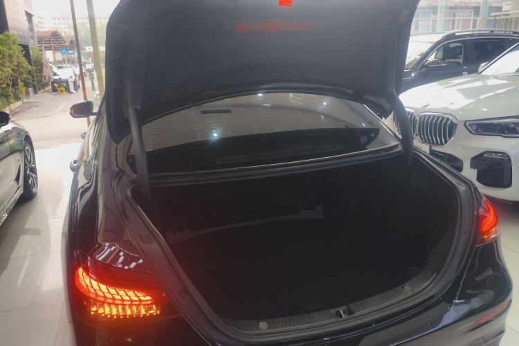 Used Mercedes-Benz E-Class 2023 Restyled E 300 L Sporty and Stylish Edition Trunk