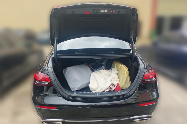 Used Mercedes-Benz E-Class 2023 Updated E 300 L Luxury Edition Trunk