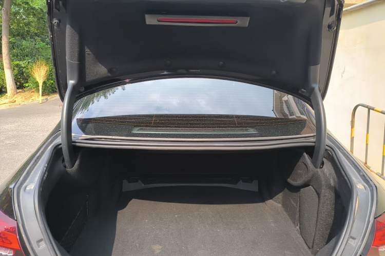 Used Mercedes-Benz E-Class 2023 E 300 L Stylish Model Trunk
