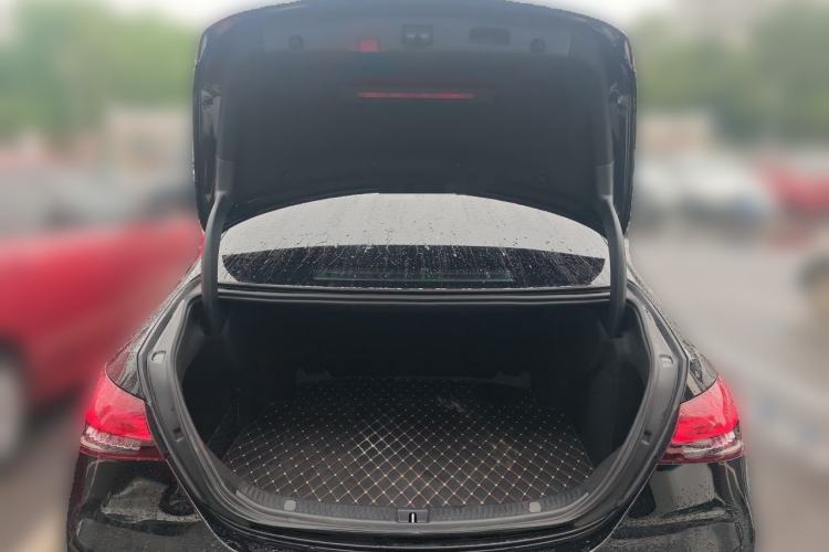 Used Mercedes-Benz E-Class 2023 Restyled E 260 L Sport Edition Trunk