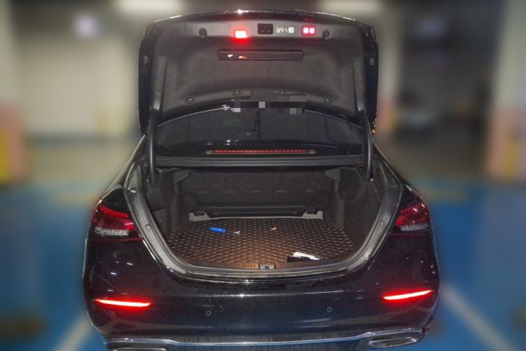 Used Mercedes-Benz E-Class 2023 E 300 L Luxury Model Trunk