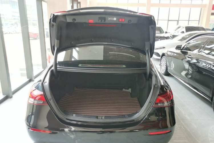 Used Mercedes-Benz E-Class 2023 E 300 L Luxury Model Trunk