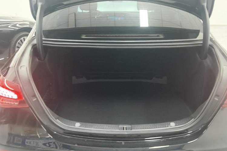 Used Mercedes-Benz E-Class 2023 E 300 L Stylish Model Trunk