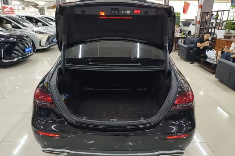 Used Mercedes-Benz E-Class 2023 E 300 L Luxury Model Trunk