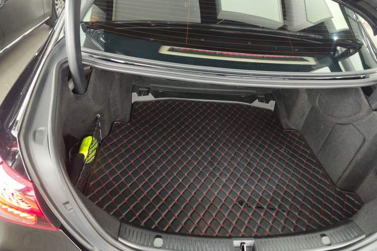Used Mercedes-Benz E-Class 2023 E 300 L Luxury Model Trunk