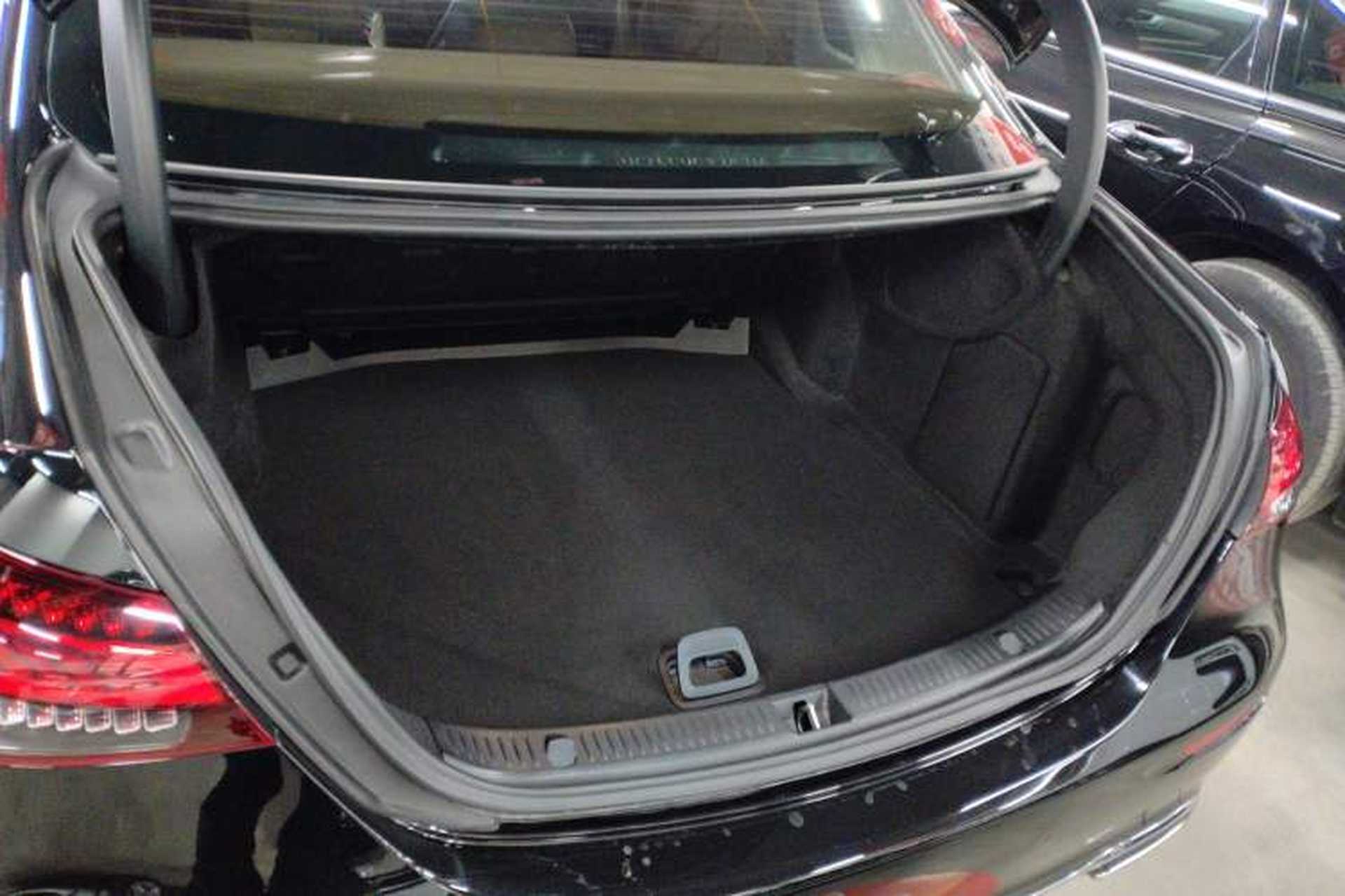 Used Mercedes-Benz E-Class 2023 Facelift E 260 L Trunk