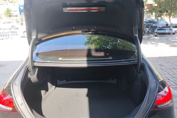 Used Mercedes-Benz E-Class 2023 Facelift E 260 L Trunk