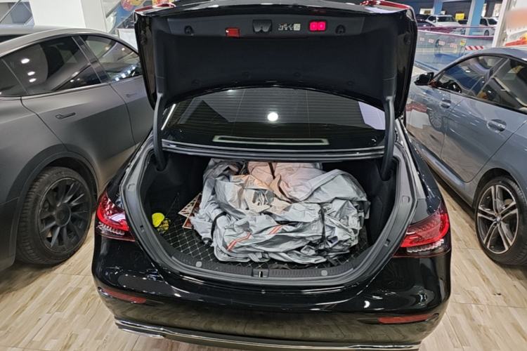 Used Mercedes-Benz E-Class 2023 E 300 L Luxury Model Trunk