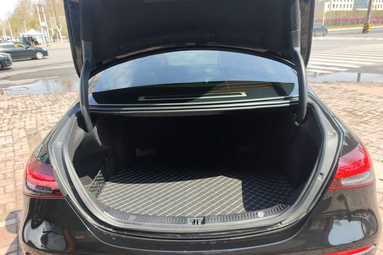 Used Mercedes-Benz E-Class 2023 E 300 L Stylish Model Trunk