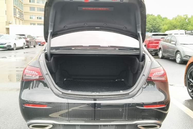 Used Mercedes-Benz E-Class 2023 E 300 L Luxury Model Trunk