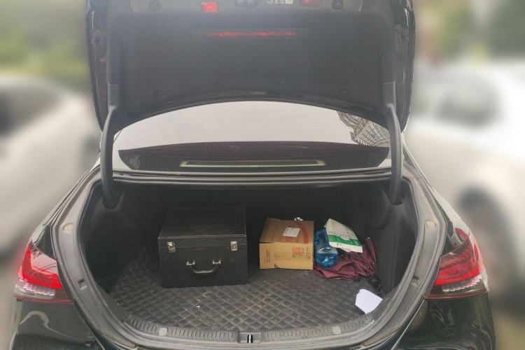 Used Mercedes-Benz E-Class 2023 Updated E 300 L Fashion Edition Trunk