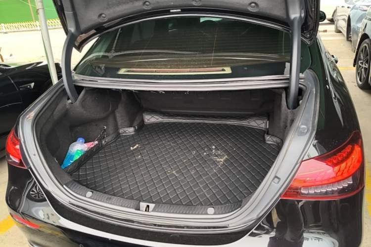 Used Mercedes-Benz E-Class 2023 E 300 L Luxury Model Trunk