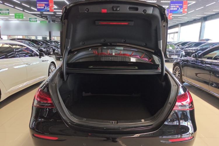 Used Mercedes-Benz E-Class 2023 E 260 L 4MATIC Trunk