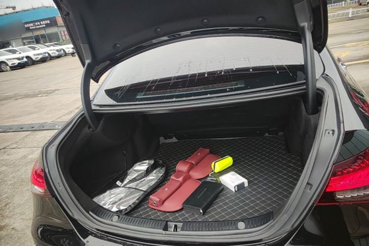 Used Mercedes-Benz E-Class 2023 Restyled E 300 L Sporty and Stylish Edition Trunk