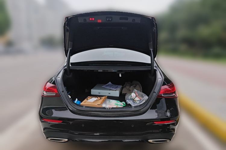 Used Mercedes-Benz E-Class 2023 Restyled E 260 Fashion Sport Edition Trunk
