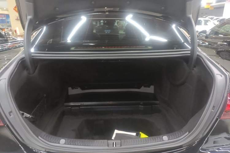Used Mercedes-Benz E-Class 2023 E 300 L Stylish Model Trunk