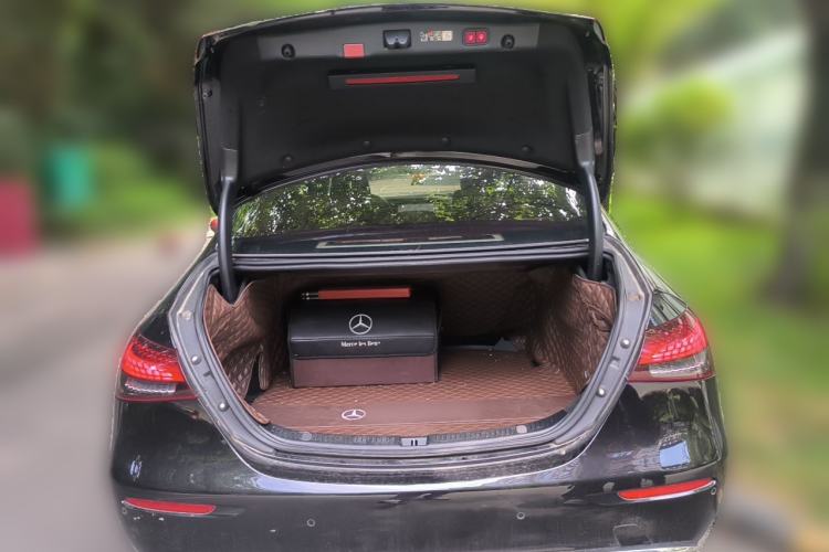 Used Mercedes-Benz E-Class 2023 Updated E 300 L Luxury Edition Trunk