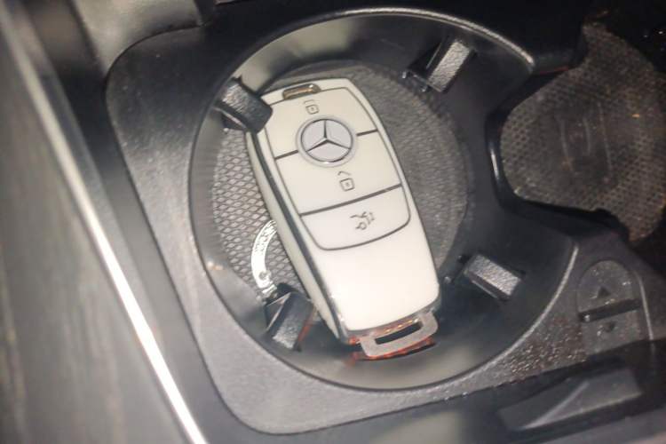 Used Mercedes-Benz E-Class 2023 E 300 L Sporty and Stylish Model Vehicle Key