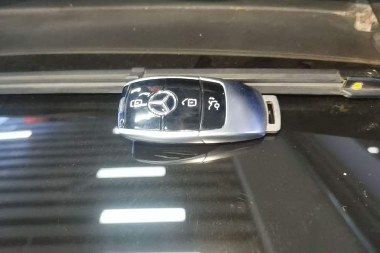 Used Mercedes-Benz E-Class 2023 E 300 L Stylish Model Vehicle Key