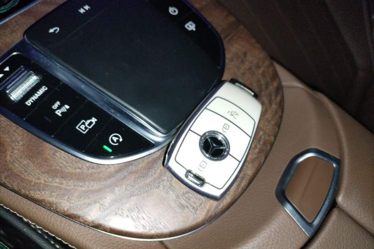 Used Mercedes-Benz E-Class 2023 E 300 L Luxury Model Vehicle Key