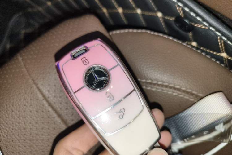 Used Mercedes-Benz E-Class 2023 Facelift E 260 L Vehicle Key