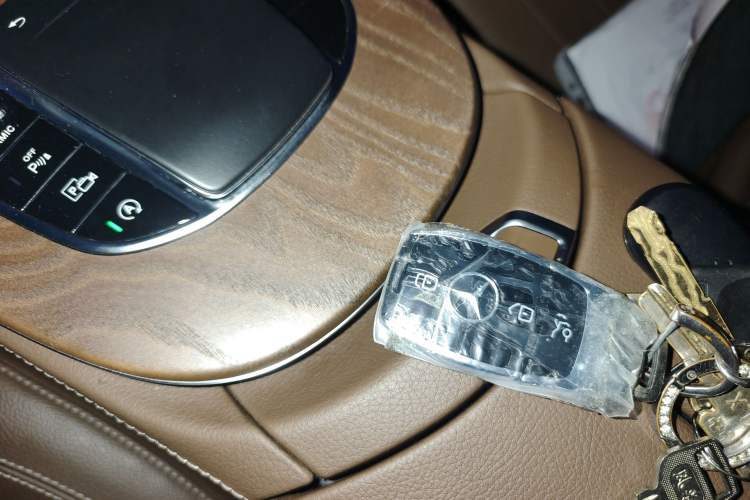 Used Mercedes-Benz E-Class 2023 E 300 L Luxury Model Vehicle Key