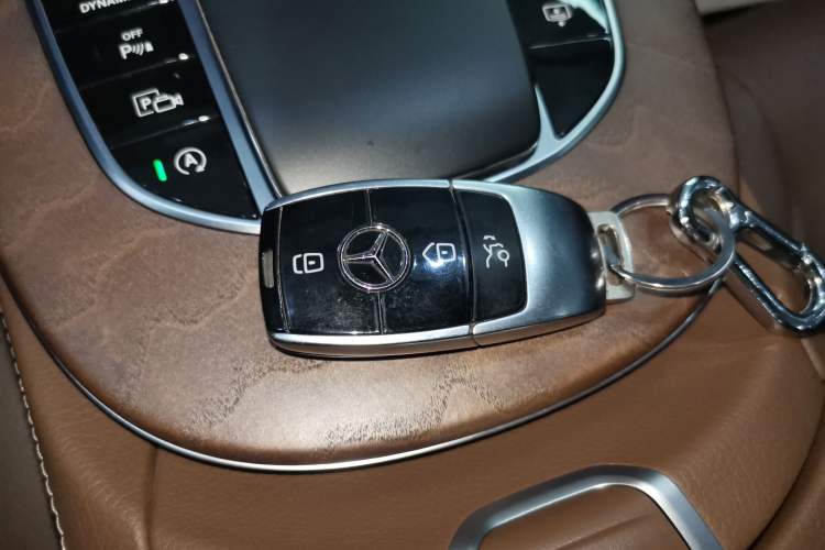 Used Mercedes-Benz E-Class 2023 E 300 L Luxury Model Vehicle Key