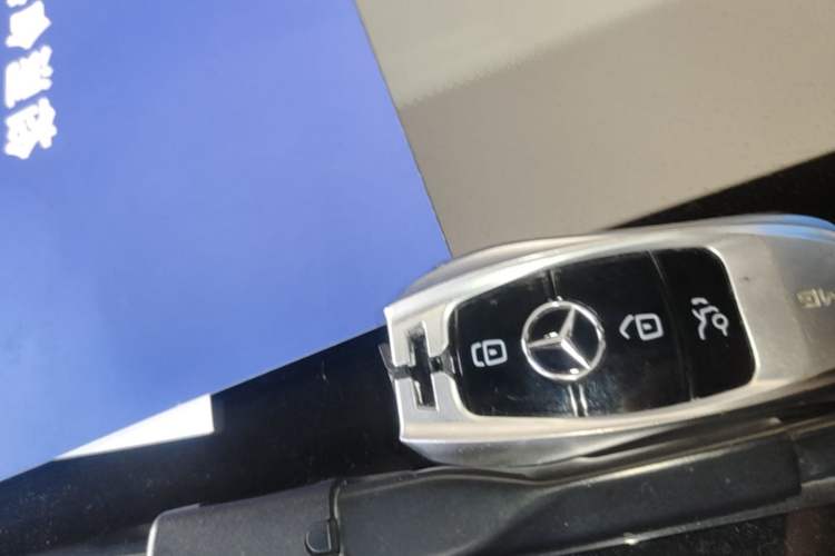 Used Mercedes-Benz E-Class 2023 Facelift E 260 L Vehicle Key