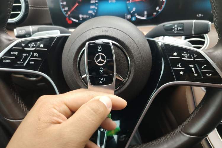 Used Mercedes-Benz E-Class 2023 E 300 L Stylish Model Vehicle Key