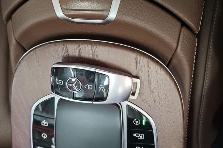 Used Mercedes-Benz E-Class 2023 E 300 L Luxury Model Vehicle Key