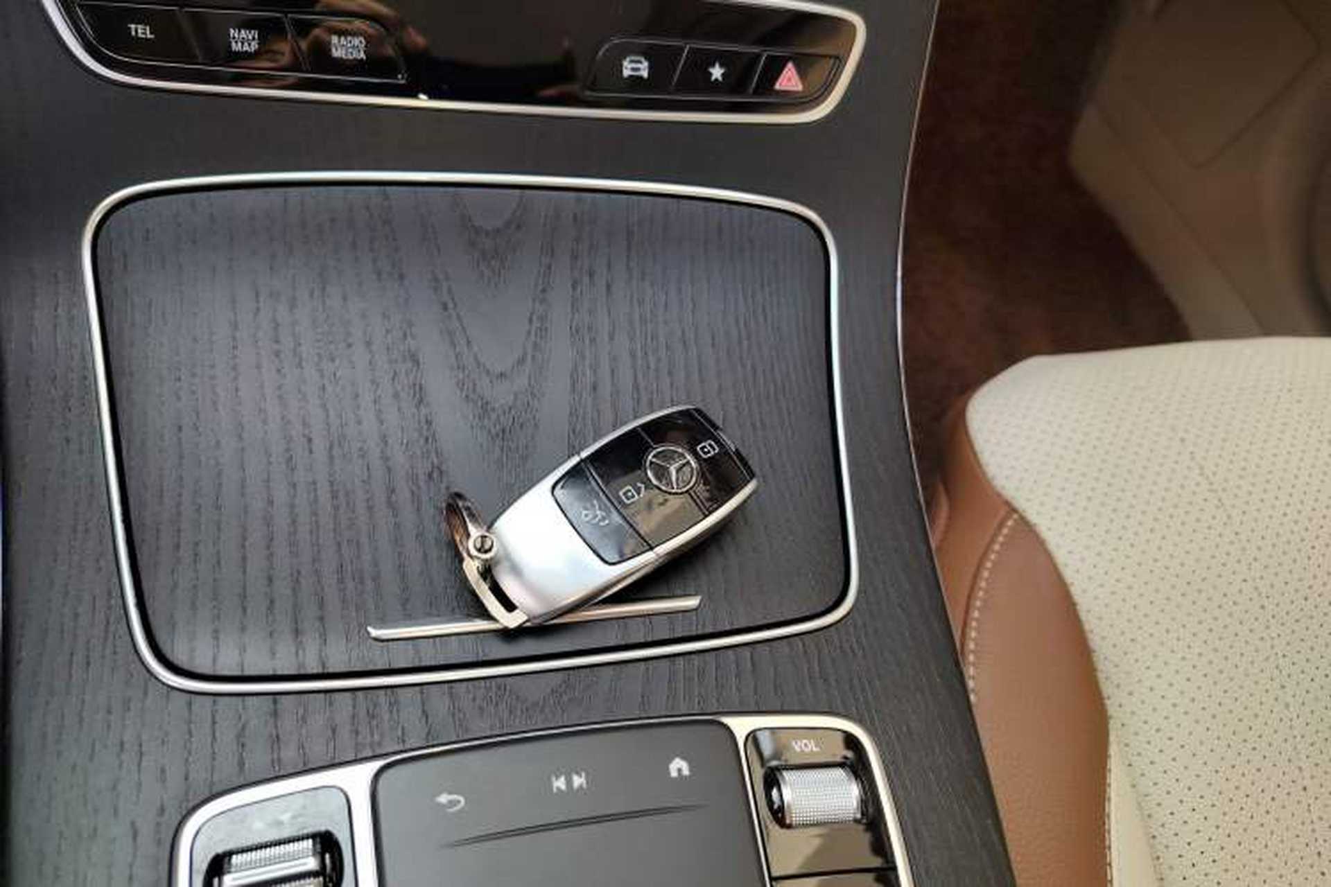 Used Mercedes-Benz E-Class 2023 Updated E 300 L Luxury Edition Vehicle Key