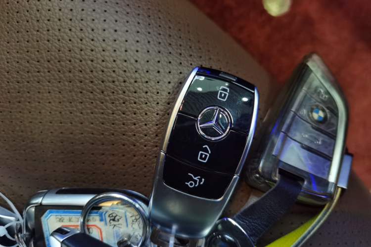Used Mercedes-Benz E-Class 2023 Restyled E 300 L Sport Luxury Edition Vehicle Key