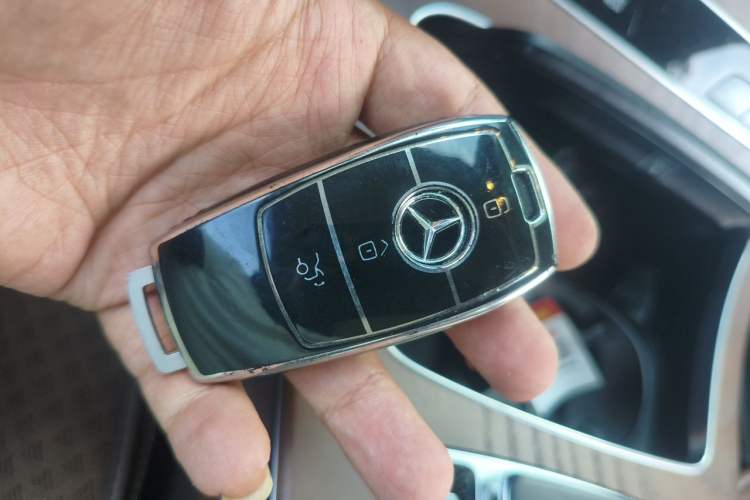 Used Mercedes-Benz E-Class 2023 E 260 L Vehicle Key