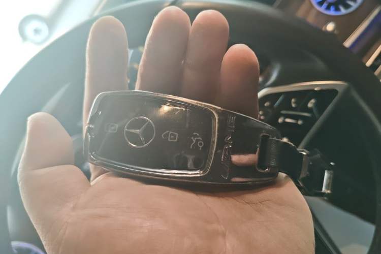 Used Mercedes-Benz E-Class 2023 Updated E 300 L Luxury Edition Vehicle Key