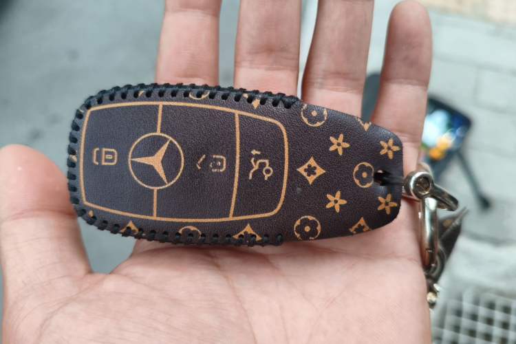 Used Mercedes-Benz E-Class 2023 E 260 L Sport Edition Vehicle Key
