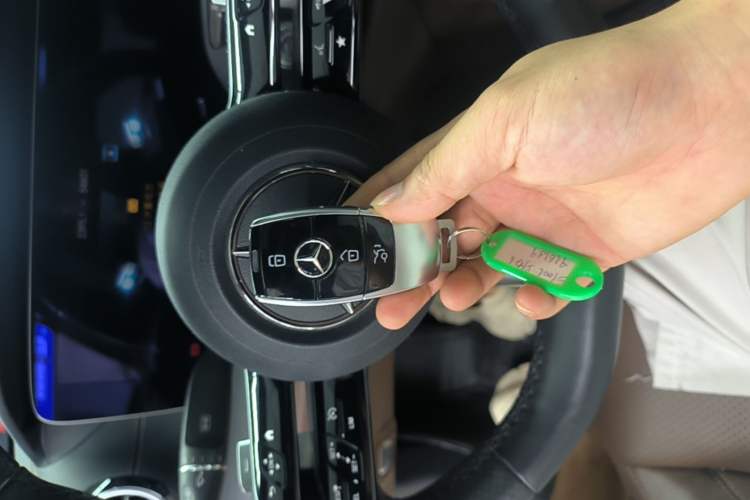 Used Mercedes-Benz E-Class 2023 E 300 L Sporty and Stylish Model Vehicle Key