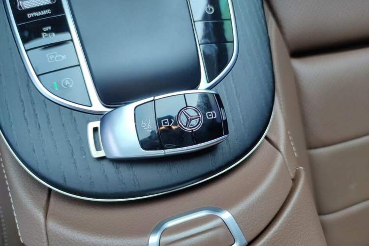 Used Mercedes-Benz E-Class 2023 Restyled E 260 L Sport Edition Vehicle Key