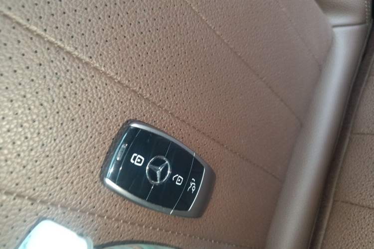 Used Mercedes-Benz E-Class 2023 E 300 L Luxury Model Vehicle Key